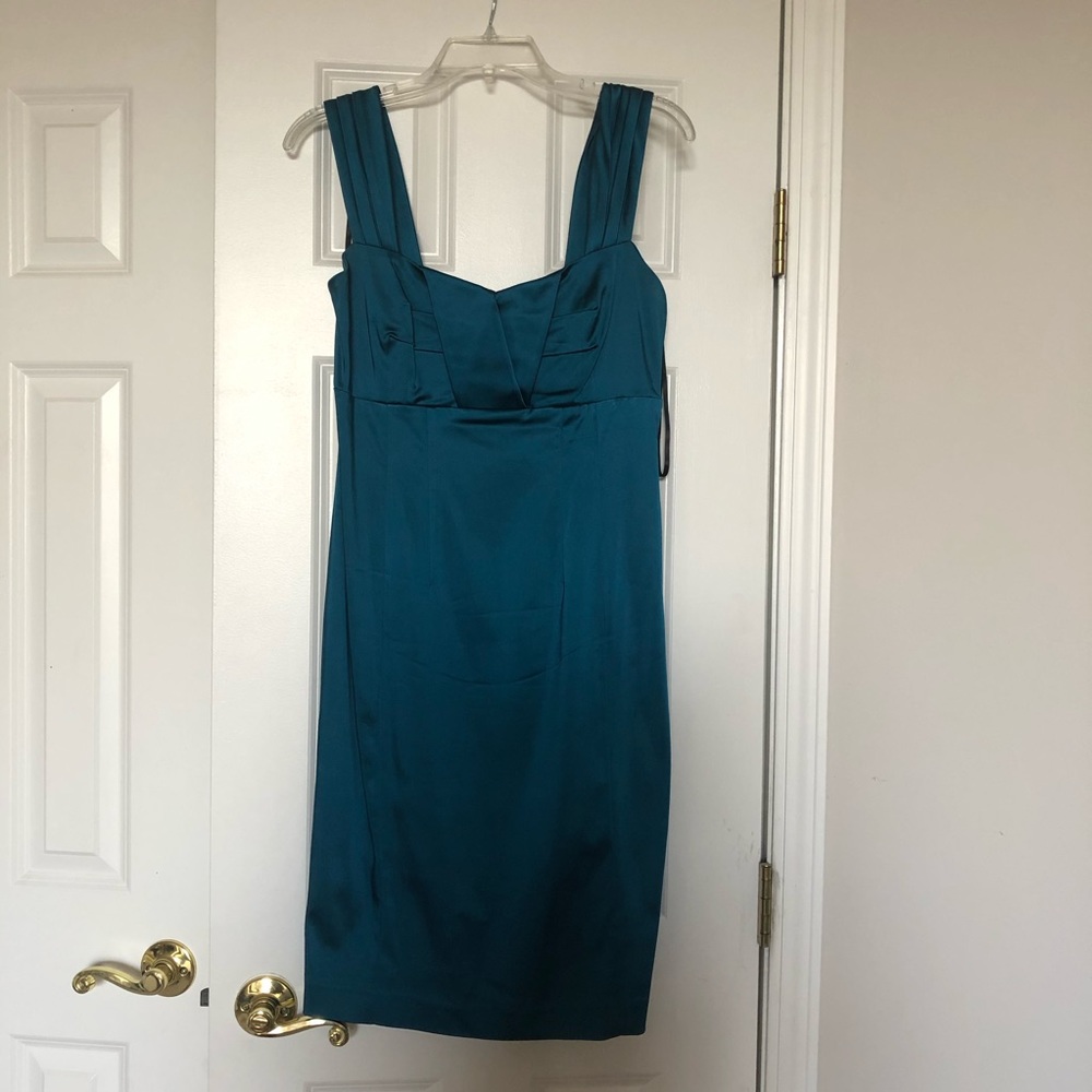 Women’s Calvin Klein dress.